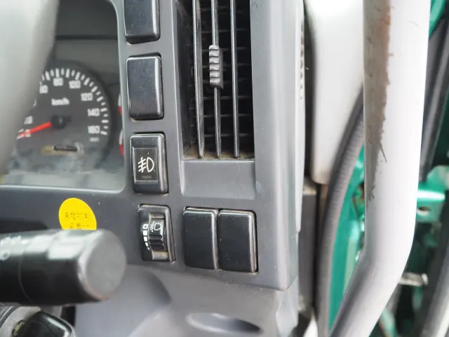 いすゞ フォワード PKG-FSR90S2(2WD)の写真49