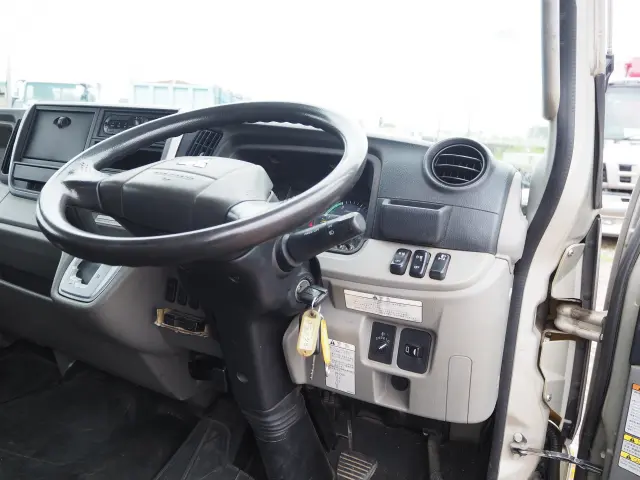 三菱 キャンター TPG-FEB90(2WD)の写真43