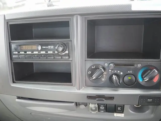 いすゞ フォワード TKG-FRR90S2(2WD)の写真43