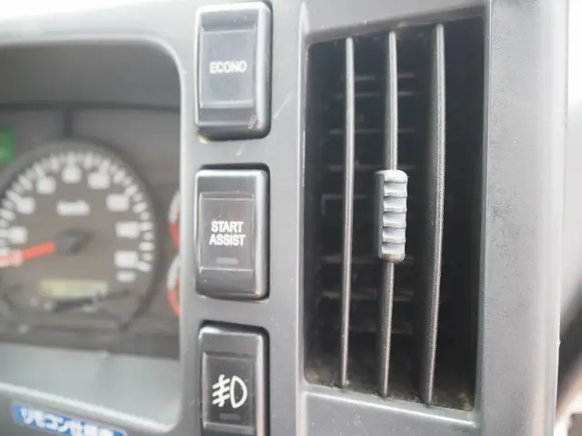 いすゞ フォワード TKG-FRR90S2(2WD)の写真47