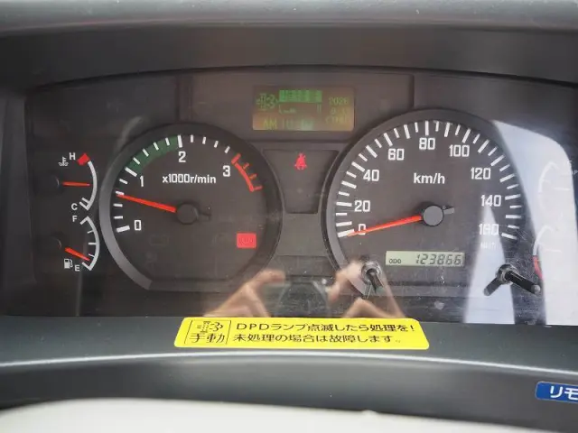 いすゞ フォワード TKG-FRR90S2(2WD)の写真50