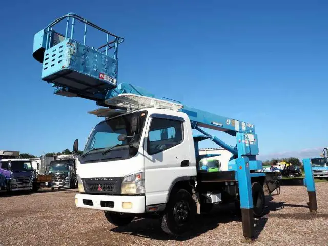 三菱 キャンター PA-FE83DCY(2WD)の写真1