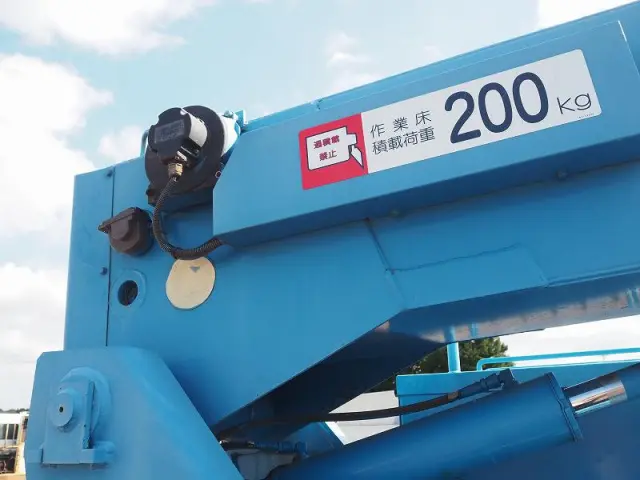 三菱 キャンター PA-FE83DCY(2WD)の写真14
