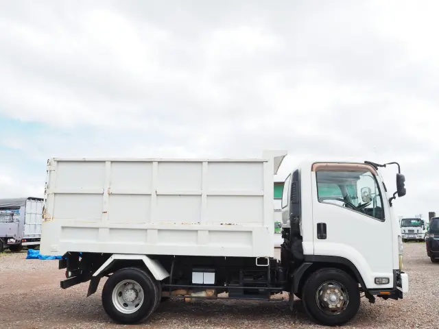いすゞ フォワード TKG-FRR90S1(2WD)の写真6