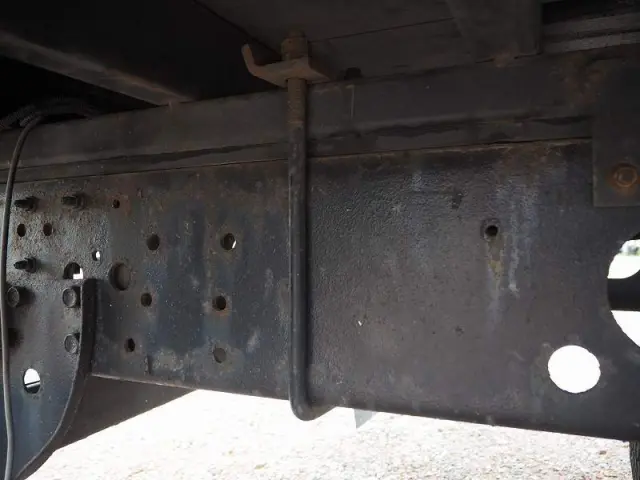 いすゞ フォワード TKG-FRR90S2(2WD)の写真23