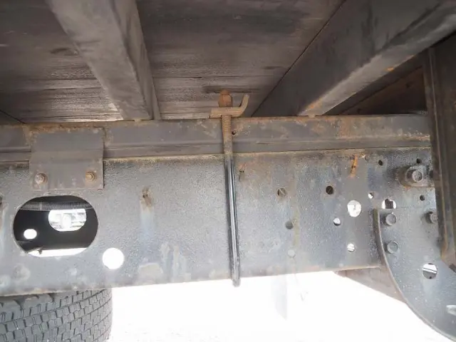 いすゞ フォワード TKG-FRR90S2(2WD)の写真24
