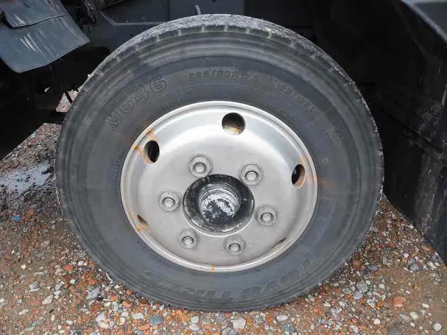 いすゞ フォワード TKG-FRR90S2(2WD)の写真35