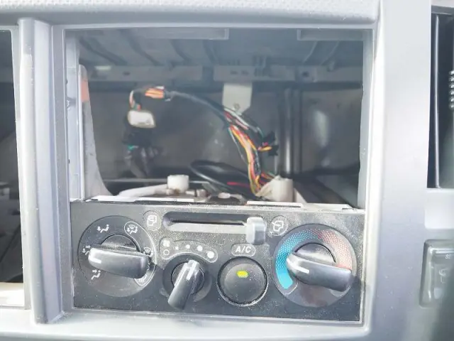 いすゞ フォワード TKG-FRR90S2(2WD)の写真44