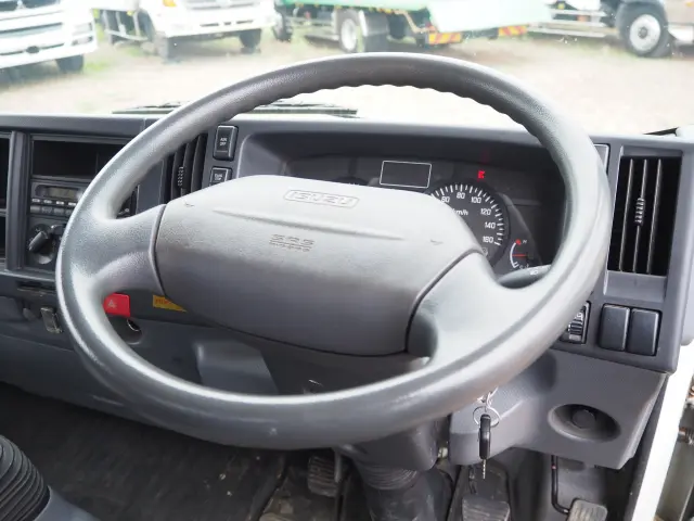 いすゞ エルフ TKG-NPR85AR(2WD)の写真45