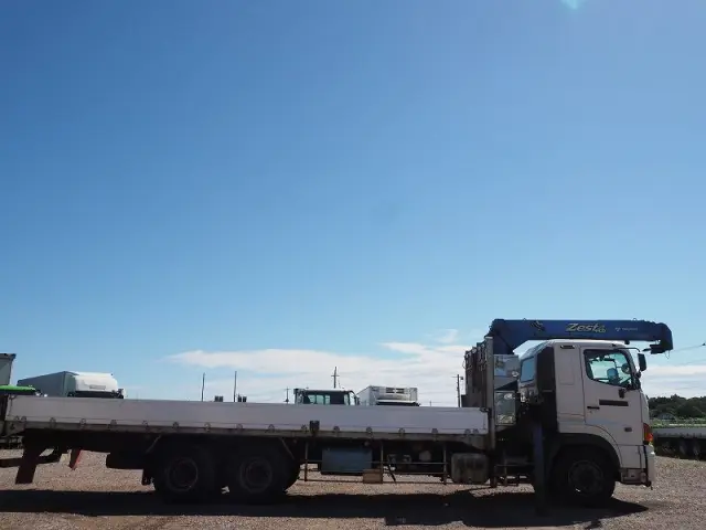 日野 プロフィア QPG-FS1EWEA(6x4)の写真6