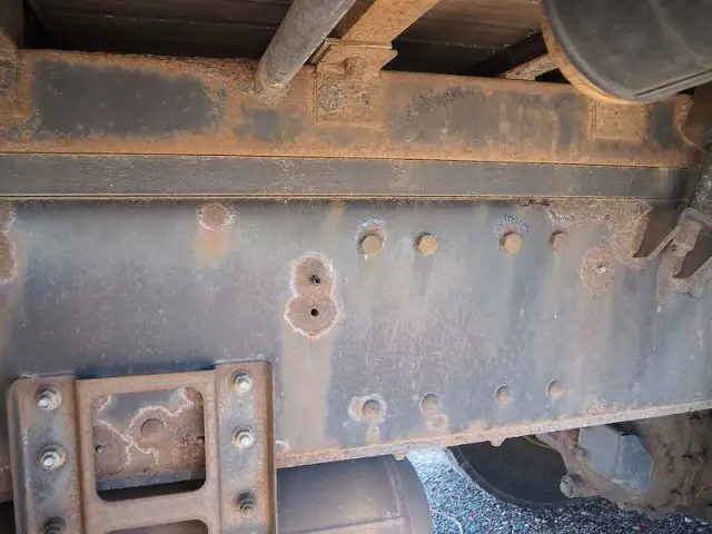 日野 プロフィア QPG-FS1EWEA(6x4)の写真34