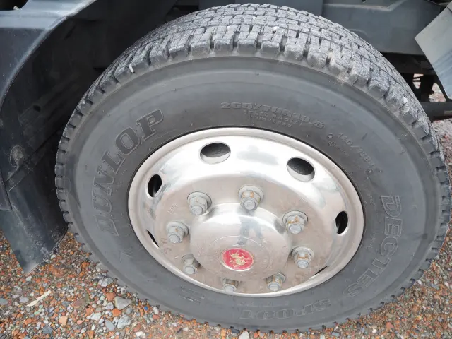 いすゞ フォワード QKG-FTR34S2(2WD)の写真22