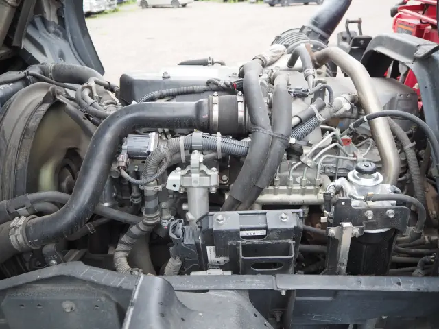 いすゞ フォワード QKG-FTR34S2(2WD)の写真38