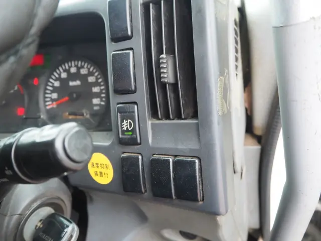 いすゞ フォワード QKG-FTR34S2(2WD)の写真49
