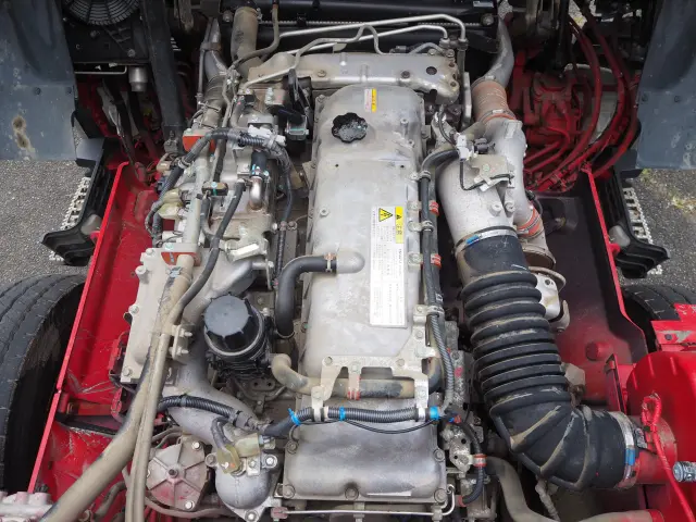 いすゞ ギガ 2PG-CXZ77CT(6x4)の写真12