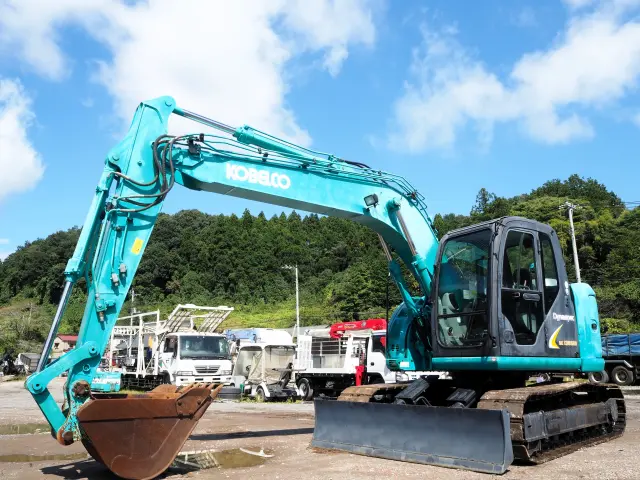 コベルコ 油圧ショベル SK135SRD-2(未入力/関係無)の写真1