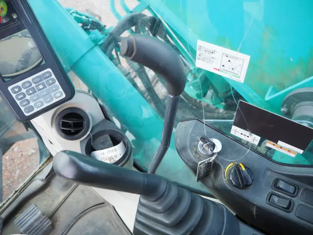 コベルコ 油圧ショベル SK125SR-3(その他)の写真49