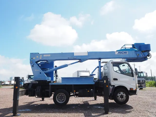 日野 デュトロ TKG-XZU640F(2WD)の写真6