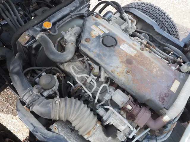 いすゞ エルフ PB-NKR81N(2WD)の写真38