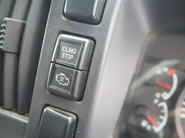 いすゞ フォワード PKG-FRR90S2(2WD)の写真49