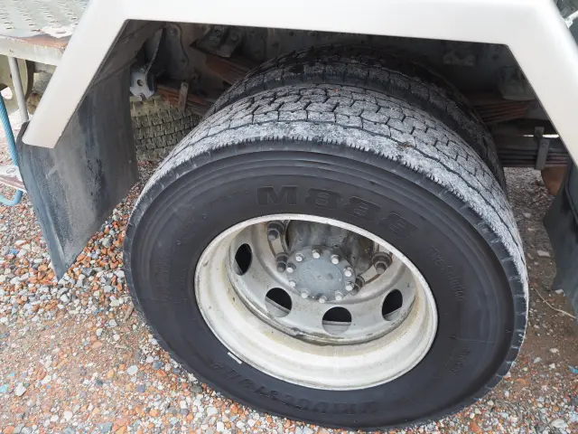 日野 レンジャー LKG-FJ7JDAA(2WD)の写真14