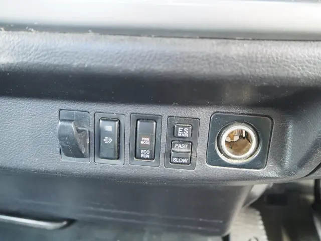 日野 レンジャー LKG-FJ7JDAA(2WD)の写真47