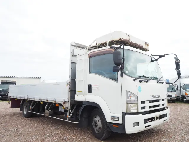 いすゞ フォワード SKG-FRR90T2(2WD)の写真7