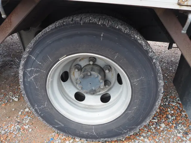 いすゞ フォワード SKG-FRR90T2(2WD)の写真26