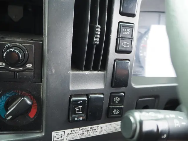 いすゞ フォワード SKG-FRR90T2(2WD)の写真46