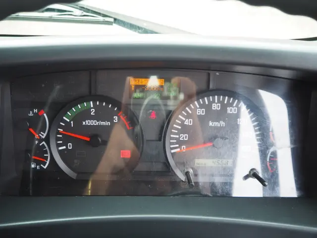 いすゞ フォワード SKG-FRR90T2(2WD)の写真48