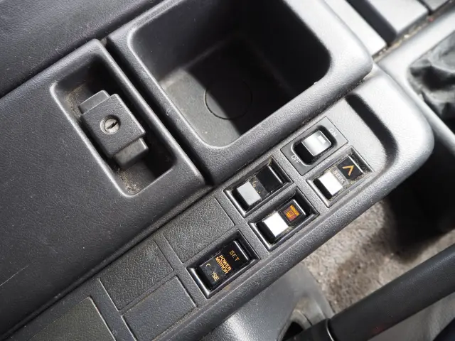 日野 プロフィア KL-FW1KXHG(8x4)の写真48