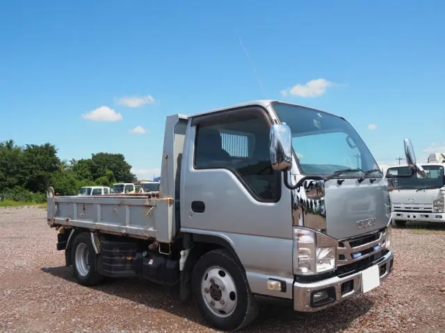 いすゞ エルフ TPG-NKS85AN(4WD)の写真7
