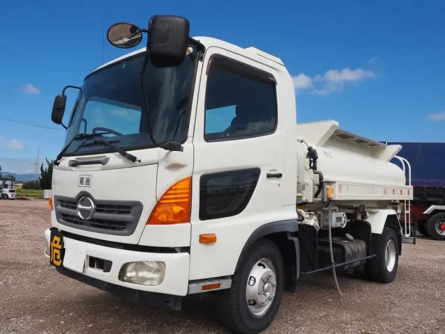 日野 レンジャー SDG-FC9JDAA(2WD)の写真1