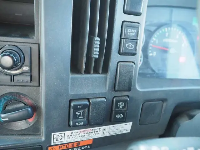 いすゞ フォワード PKG-FRR90S2(2WD)の写真47