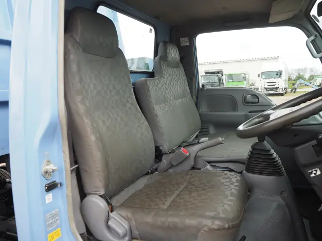 日産 アトラス PB-AKS81AN(4WD)の写真40