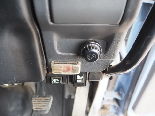 日産 アトラス PB-AKS81AN(4WD)の写真49