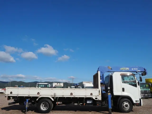 いすゞ フォワード TKG-FRR90S2(2WD)の写真6