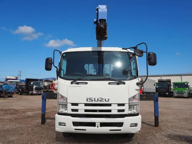 いすゞ フォワード TKG-FRR90S2(2WD)の写真8