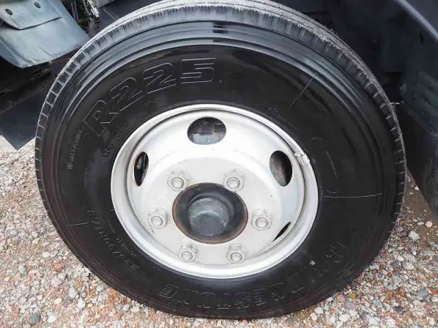いすゞ フォワード TKG-FRR90S2(2WD)の写真37