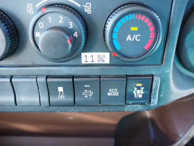 日野 レンジャー 2KG-FC2ABA(2WD)の写真46