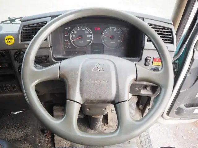 三菱 ファイター PJ-FK62FZ(2WD)の写真45