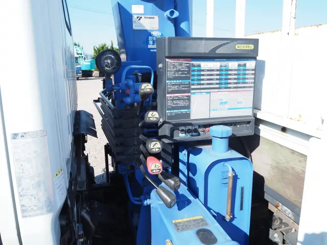 三菱 キャンター TKG-FEA50(2WD)の写真12
