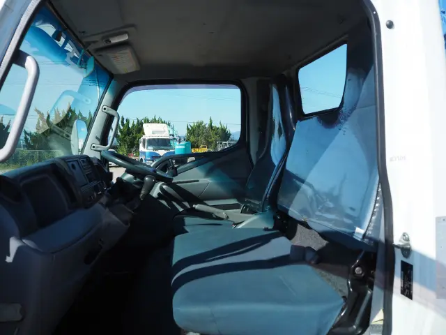 三菱 キャンター TKG-FEA50(2WD)の写真42