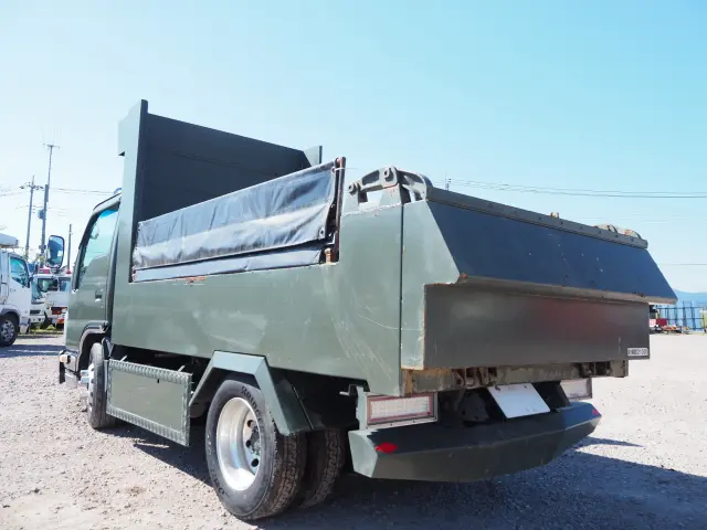 いすゞ エルフ BKG-NKR85AD(2WD)の写真3