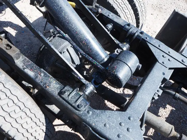 いすゞ エルフ BKG-NKR85AD(2WD)の写真23