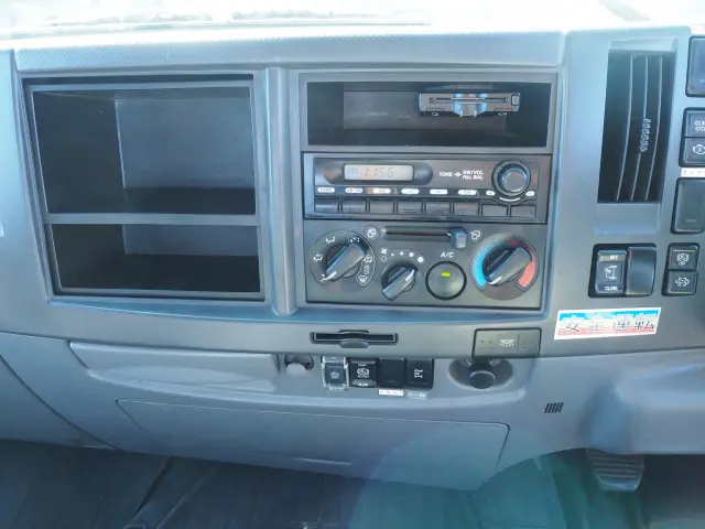 いすゞ フォワード SKG-FRR90S2(2WD)の写真45