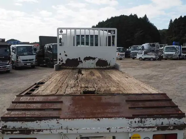 いすゞ フォワード LPG-FTR90S2(2WD)の写真11