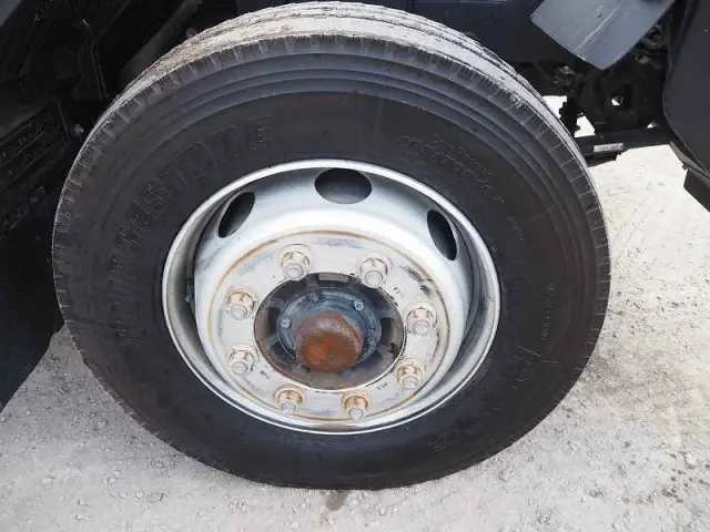 いすゞ フォワード LPG-FTR90S2(2WD)の写真17