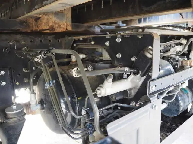 いすゞ フォワード LPG-FTR90S2(2WD)の写真18