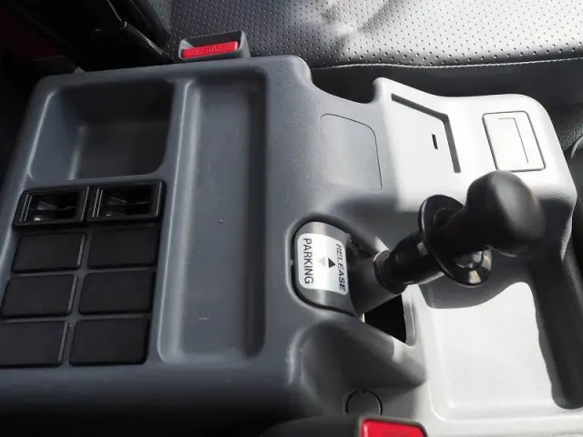 いすゞ フォワード LPG-FTR90S2(2WD)の写真39
